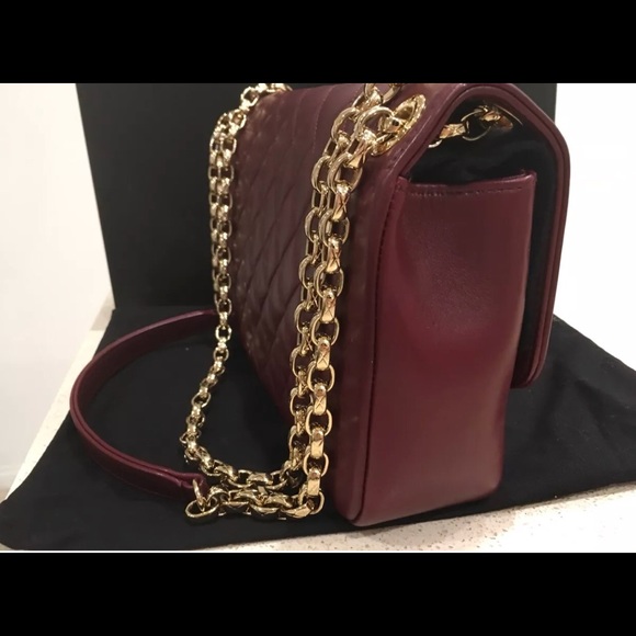 CHANEL SAC RABAT UNI ROUGE GOLD QUILTED FLAP BOY - Picture 2 of 6